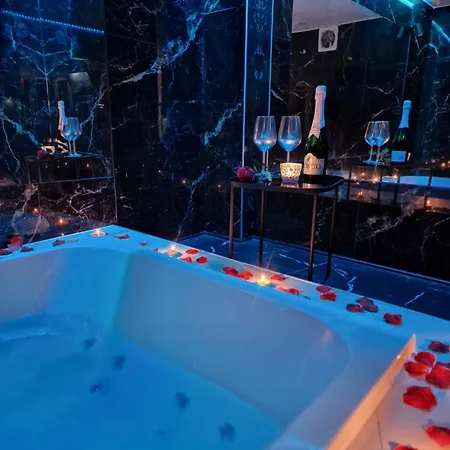 Jacuzzi Przy Plazy - Appartement