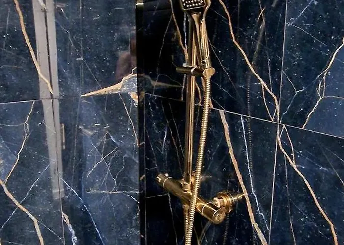 Apartament Jacuzzi Przy Plaży -